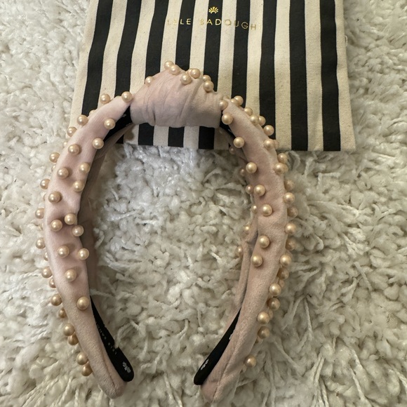 Lele Sadoughi Velvet Pearl Pink Headband - Picture 3 of 4